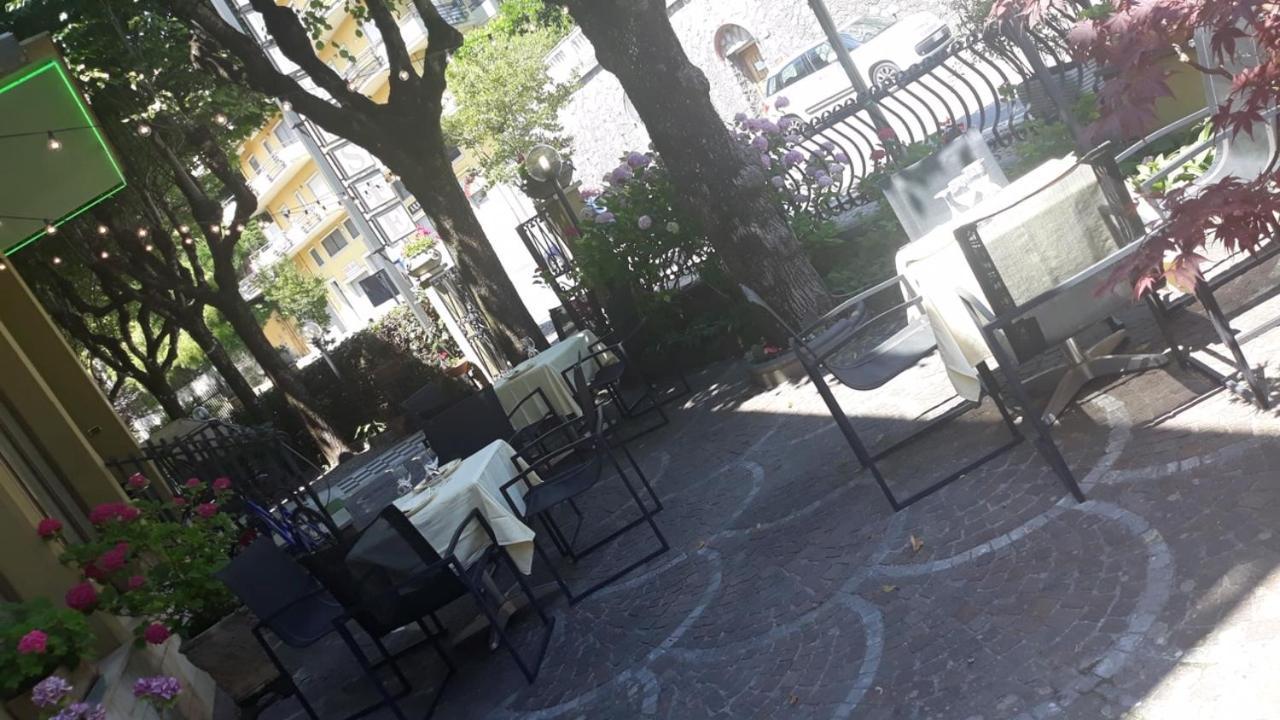 Hotel Delle Ortensie フィウッジ エクステリア 写真