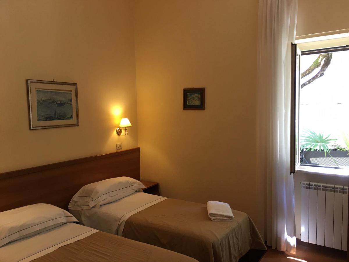 Hotel Delle Ortensie フィウッジ エクステリア 写真