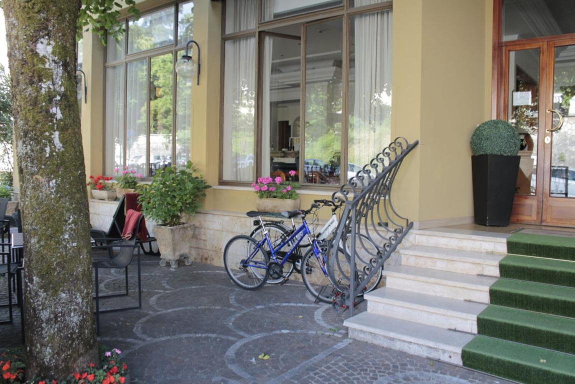 Hotel Delle Ortensie フィウッジ エクステリア 写真