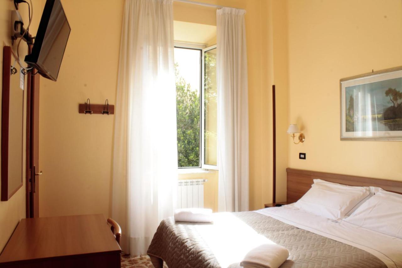 Hotel Delle Ortensie フィウッジ エクステリア 写真