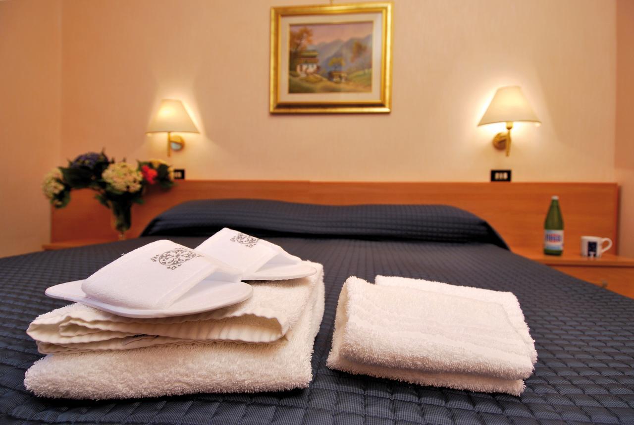 Hotel Delle Ortensie フィウッジ エクステリア 写真
