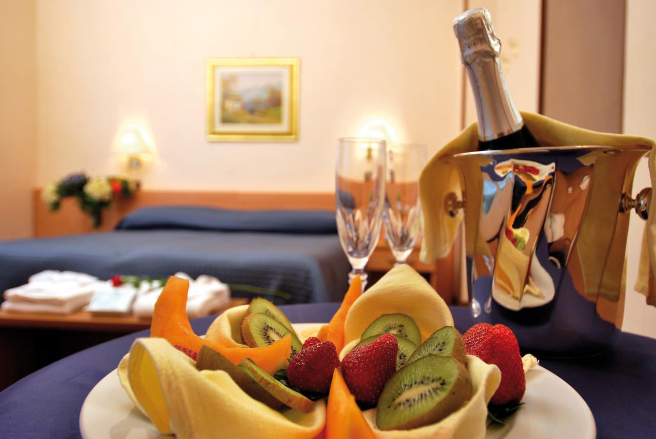 Hotel Delle Ortensie フィウッジ エクステリア 写真