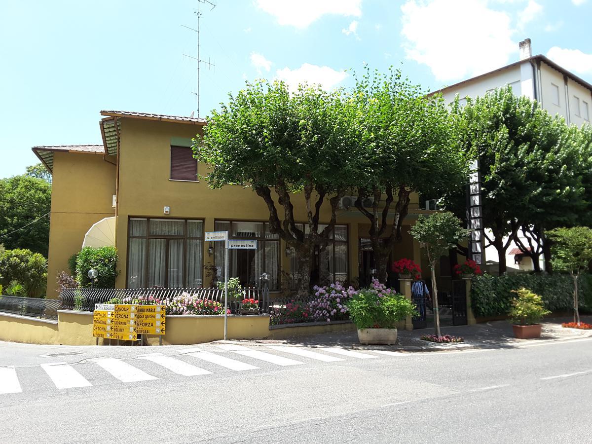 Hotel Delle Ortensie フィウッジ エクステリア 写真